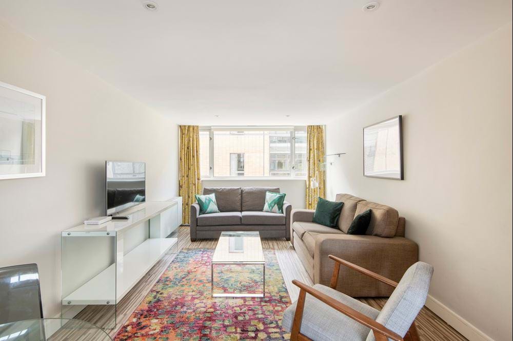 <p>SACO Holborn</p>